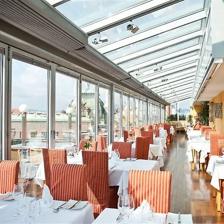Hotel Royal 4*