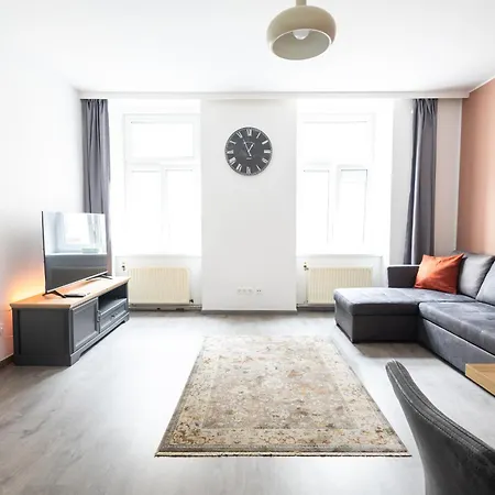 Enjoy Apartments, Quiet Street, With Two Bedrooms Sleeps 6 Ac Wenen