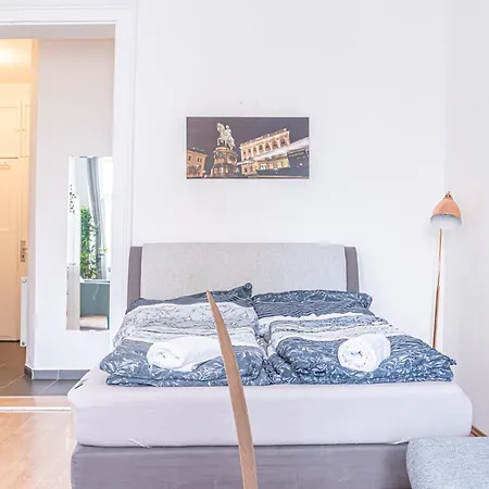 Breathtaking 2br Modern Design/near Schoennbrunn