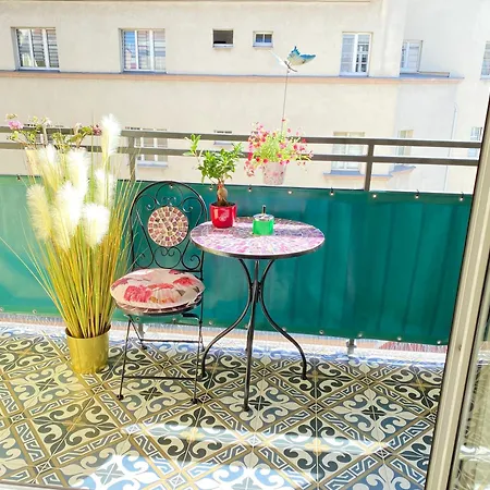 Royal Deluxe-free Garage,balcon,near Schoenbrunn * Vienna