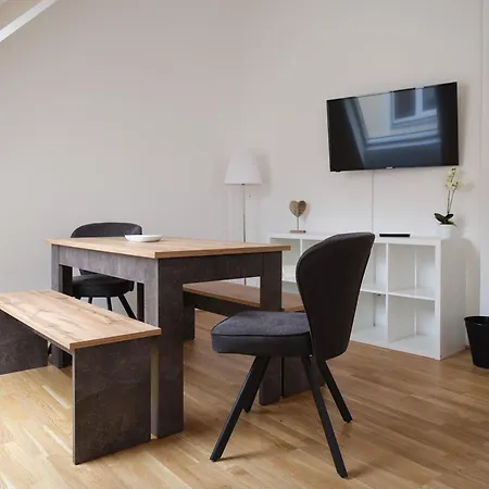 Apartment Next To Schoenbrunnpalace Close To Public Transport - Myschoenbrunn