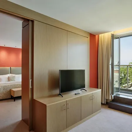Austria Trend Savoyen 4* Wien