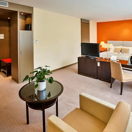 Hotel Austria Trend Savoyen 4*