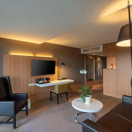 Doubletree By Hilton Schonbrunn