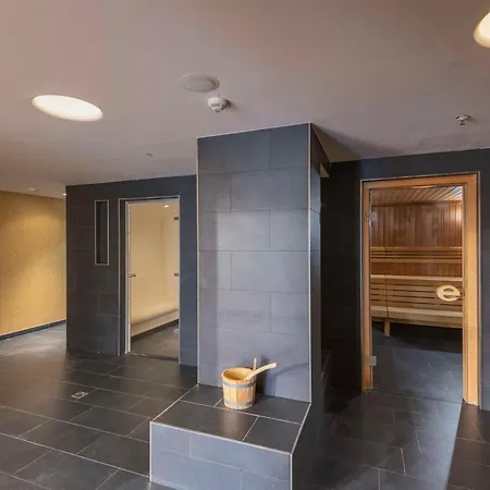 Doubletree By Hilton Schonbrunn Hotel Viena