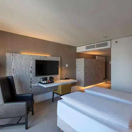 Doubletree By Hilton Schonbrunn Hotel