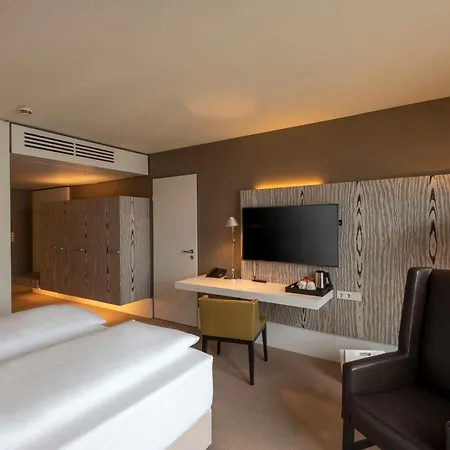 Doubletree By Hilton Schonbrunn Hotel 4*
