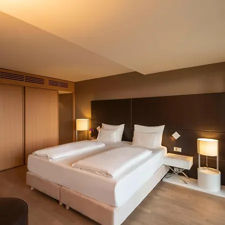 Hotel Doubletree By Hilton Schonbrunn Viena