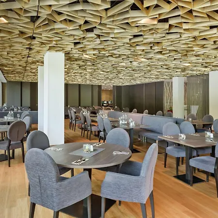 Doubletree By Hilton Schonbrunn Vídeň