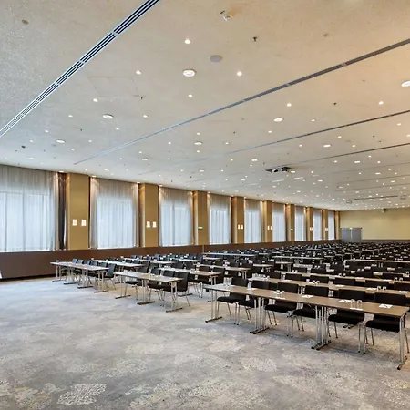 Hotel Doubletree By Hilton Schonbrunn 4*