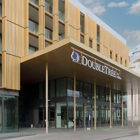 Hotel Doubletree By Hilton Schonbrunn 4*