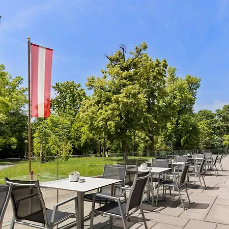 Hotel Doubletree By Hilton Schonbrunn