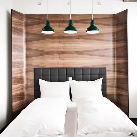 Daniel Hotel