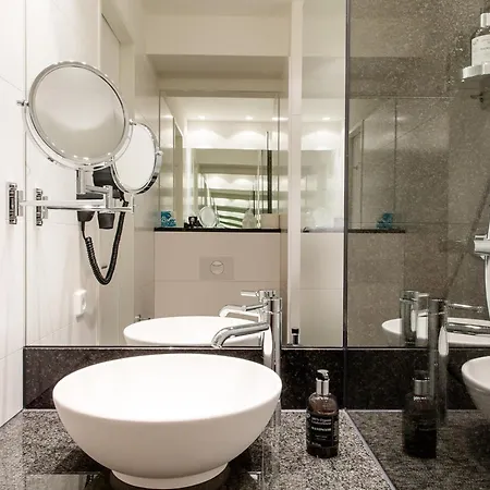 Hotel One Westbahnhof Wenen