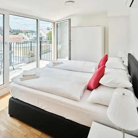 Next To Schoenbrunnpalace Close To Public Transport - Myschoenbrunn Apartment