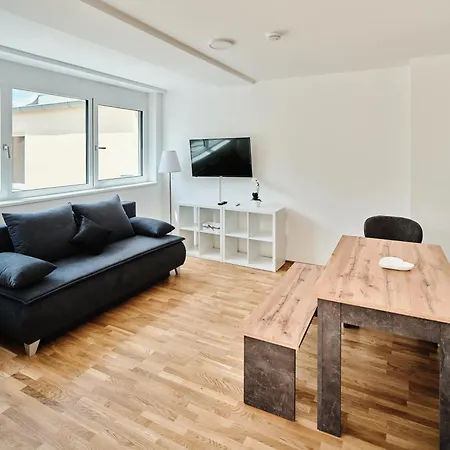 Next To Schoenbrunnpalace Close To Public Transport - Myschoenbrunn Apartment *