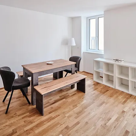Next To Schoenbrunnpalace Close To Public Transport - Myschoenbrunn Apartment