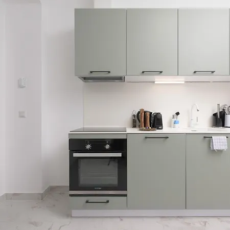 Limehome Karajangasse *