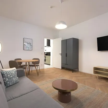 Limehome Karajangasse Vienna