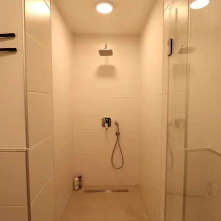 Luxurioeses Duplex 130m2 Apartment *