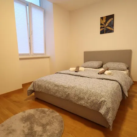 Luxurioeses Duplex 130m2 Apartment