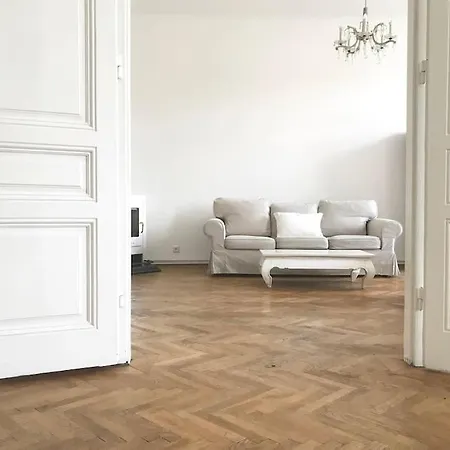 Wiener Altbauwohnung Apartment *