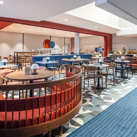 Mercure City Hotel 4*