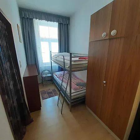 Happyhostel Πανσιόν