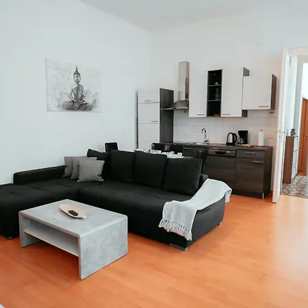 Raimond Ottakringer 10 Apartament