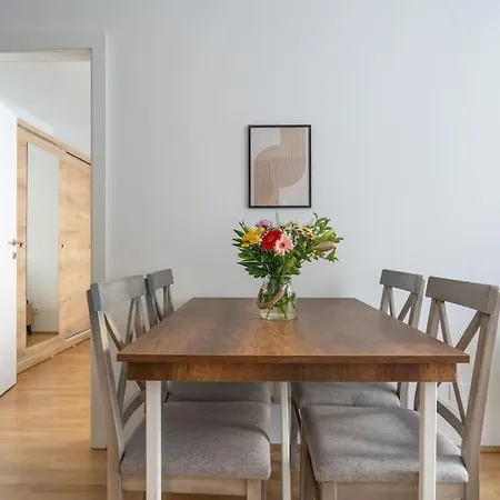 1br Excellence, Fast To Centre By Hm Apartment