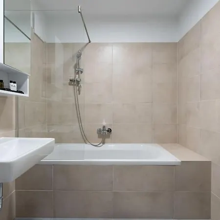 1br Haven With Swift Access By Hm * Vienna