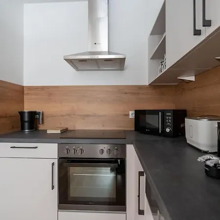 Apartment 1br Haven With Swift Access By Hm Vienna