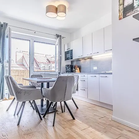 Apartment Luxury 2br And 1lr With Balcony - 9 Min To Center Vienna