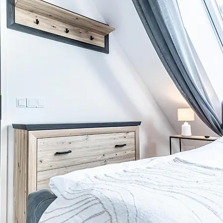 Luxury 2br And 1lr With Balcony - 9 Min To Center * Vienna