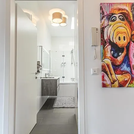Apartment Luxury 2br And 1lr With Balcony - 9 Min To Center Vienna