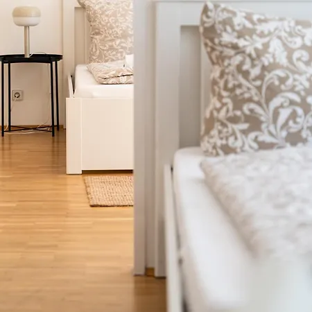 Living - Lerchenfelder Straße Apartment Wien