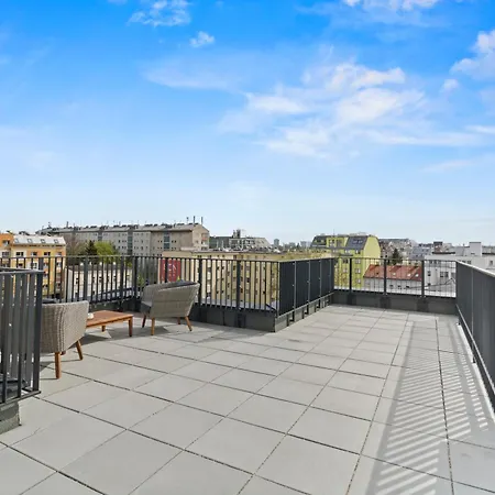 Paid Parking - 1 Minute To Public Transport - 3 Min To Supermarket And Pharmacy Apartment Vienna