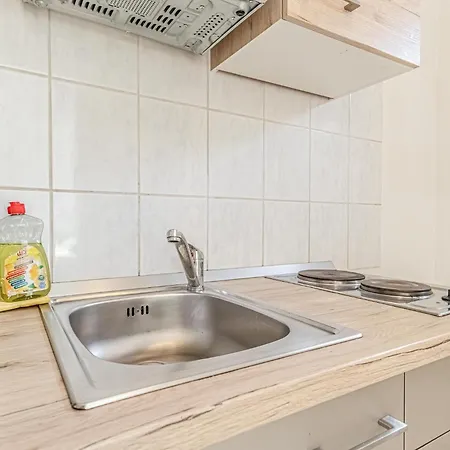 Vibes: 1br Apt, 10 Min To Westbahnhof *