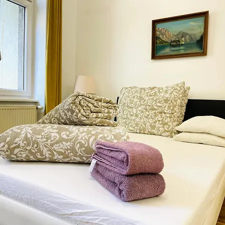 Direct Center-privat Rooms-5 Minutes Mariahilferstrasse