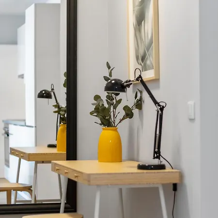 Apartment Paid Parking - 1 Minute To Public Transport - 3 Min To Supermarket And Pharmacy Vienna
