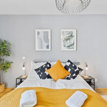 Apartment Paid Parking - 1 Minute To Public Transport - 3 Min To Supermarket And Pharmacy