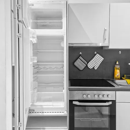Apartment First District Access *