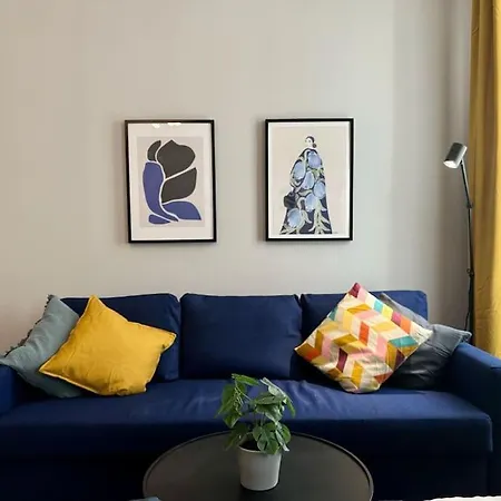 5 Bedroom I Winter Garden I Near Metro Vienna