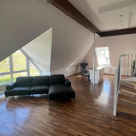 Apartment Penthouse Auhof