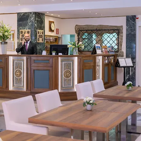 Royal Hotel 4*