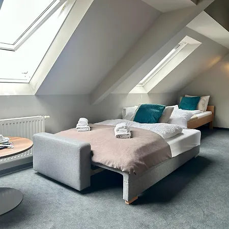 Hotel George 4*