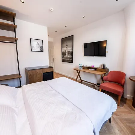 Aparthotel Lights - Domenig By Kent Wien