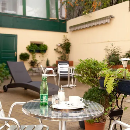 Hotel Boutique Donauwalzer 3*