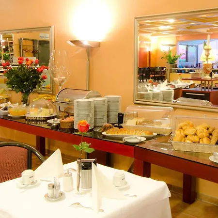 Vienna Sporthotel Hotell