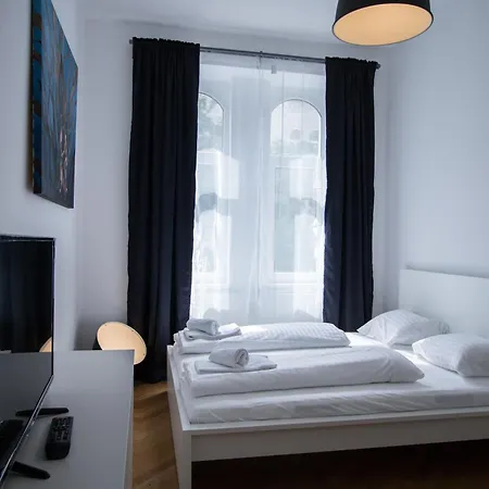 Porzellangarten I Contactless Check-in Apartment Vienna